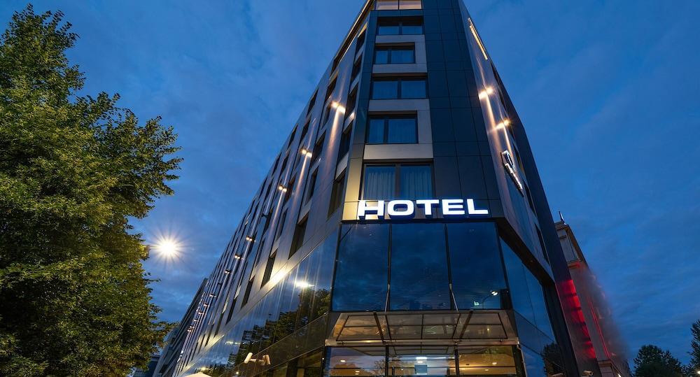 Q Hotel Plus Wroclaw Dış mekan fotoğraf