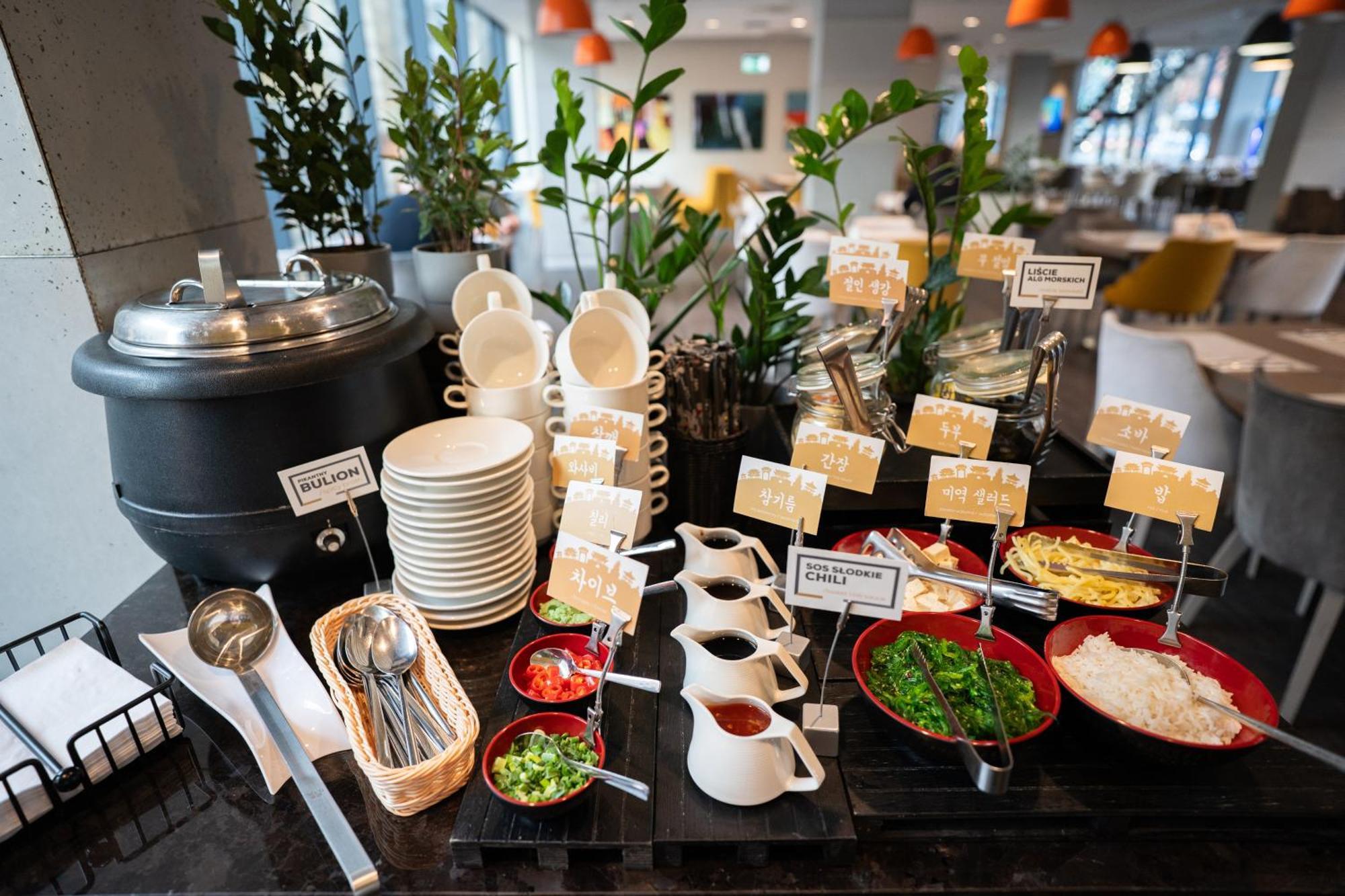 Q Hotel Plus Wroclaw Dış mekan fotoğraf