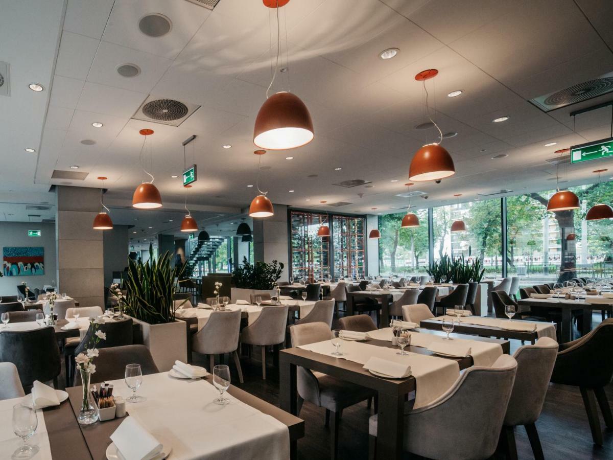 Q Hotel Plus Wroclaw Dış mekan fotoğraf